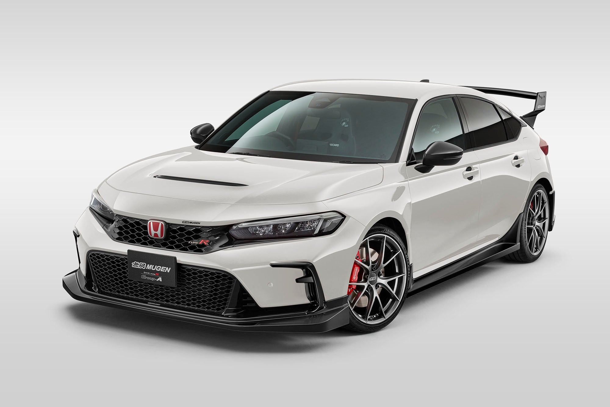 Mugen FL5 Civic Type R Front Bumper Garnish in Berlina Black