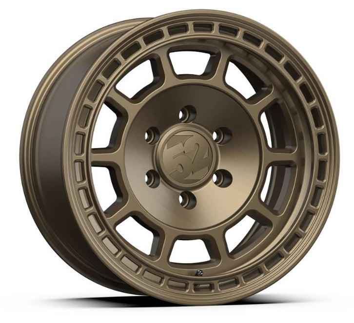 fifteen52 Traverse HD 17x8.5 5x150 0mm ET 110.3mm Center Bore Matte Bronze Wheel (RHDBM-178555-00)