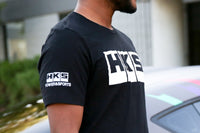 Camiseta negra con logotipo de HKS **Exclusivo de HKS USA**