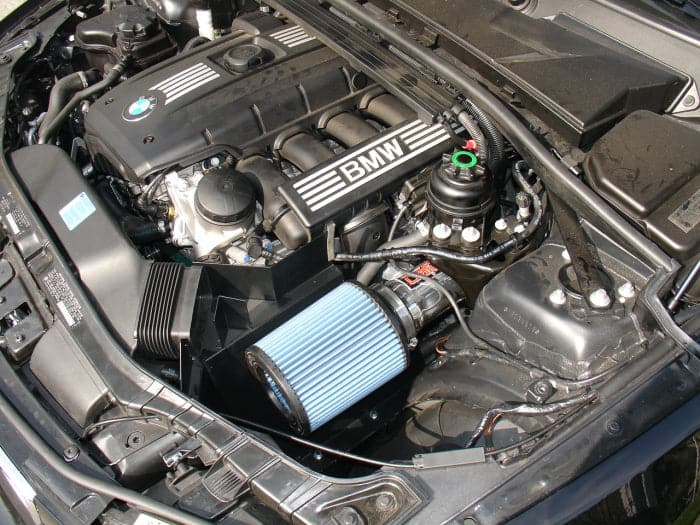 Injen 08-13 BMW 128i (E82/83) L6-3.0L / 06-13 BMW 3-Series (E9X) L6-3.0L SP SHORT RAM COLD AIR INTAKE SYSTEM (POLISHED) (SP1121P)